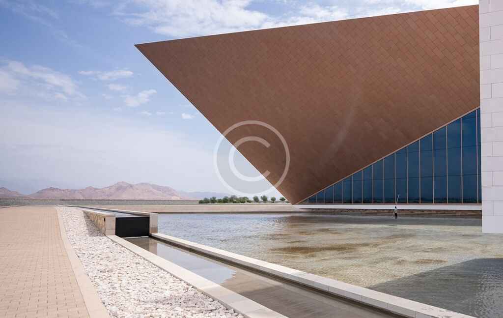 custom-img-016-copyright